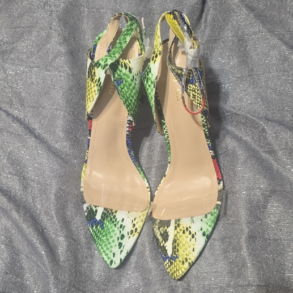 Vibrant Snakeskin Pattern Women's 4 inch Heels